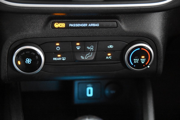 Ford FOCUS Wagon 1.0 EcoBoost Turnier *1ste Eigenaar*Navigatie*Parkassis*Trekhaak*