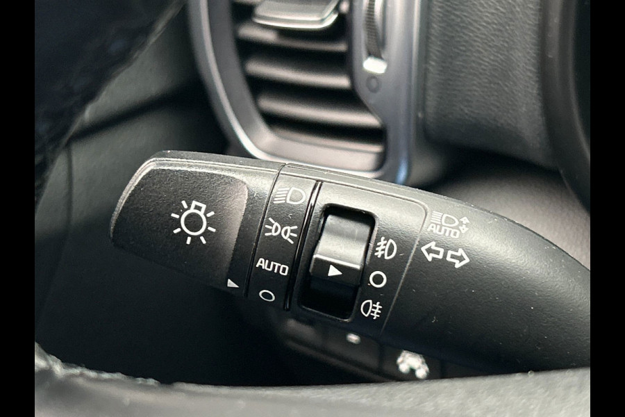 Kia Sportage 1.6 GDI DynamicLine Carplay Trekhaak Stoel/Stuur Verwarming Camera Lane Assist