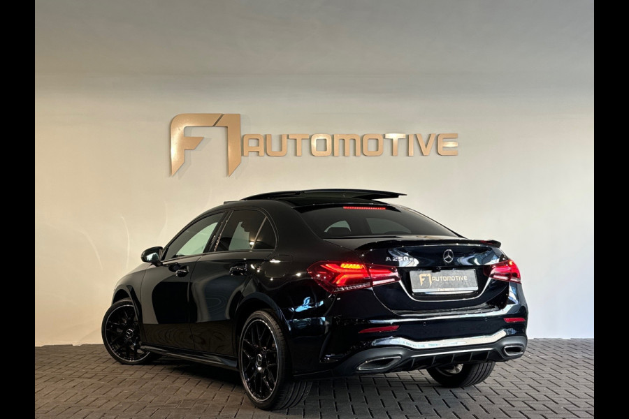 Mercedes-Benz A-Klasse 250 e Limousine AMG Pano|Sfeer|Night