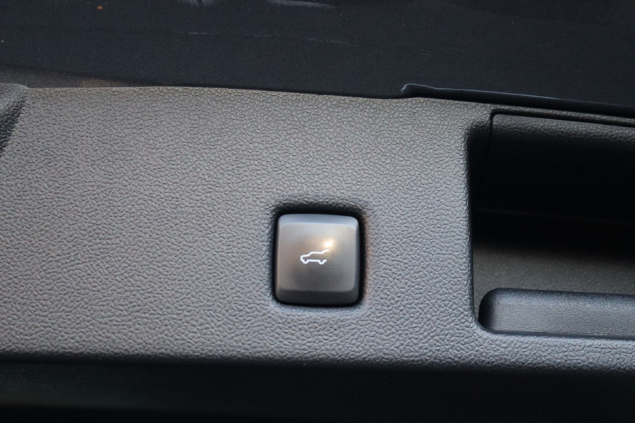Ford Kuga 2.5 PHEV Vignale Trekhaak/Open-dak/Memory-stoel/Keyfree/Winter-pack