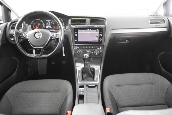 Volkswagen Golf Variant 1.0 TSI Comfortline *1ste Eigenaar*Navigatie*Trekhaak*