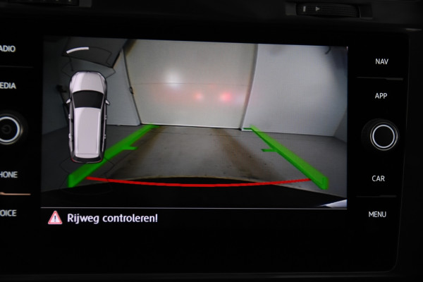 Volkswagen Golf Variant 1.0 TSI Comfortline *1ste Eigenaar*Navigatie*Trekhaak*