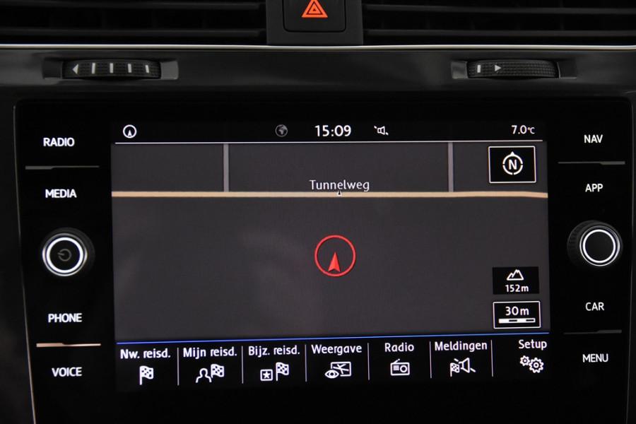 Volkswagen Golf Variant 1.0 TSI Comfortline *1ste Eigenaar*Navigatie*Trekhaak*