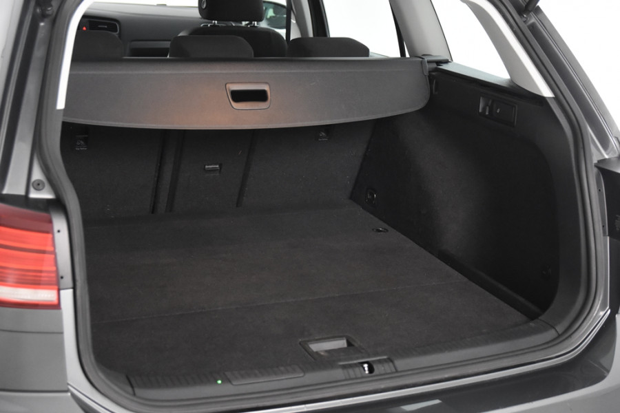 Volkswagen Golf Variant 1.0 TSI Comfortline *1ste Eigenaar*Navigatie*Trekhaak*