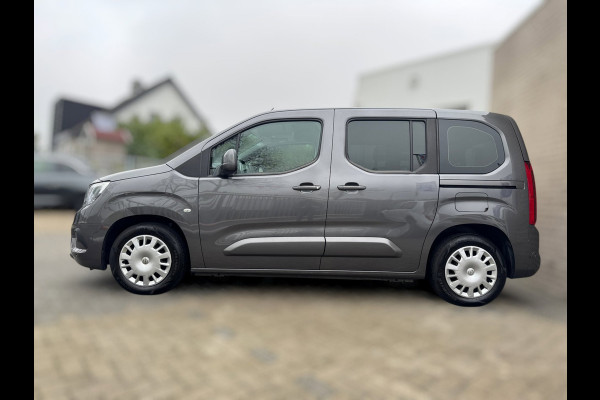 Opel Combo Tour 1.2 Turbo L1H1 Edition TREKHAAK / CAMERA / NAVI / CRUISE / PDC / 2x SCHUIFDEUR NL AUTO
