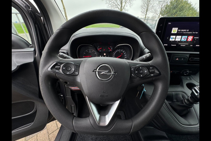 Opel Combo Tour 1.2 Turbo L1H1 Edition TREKHAAK / CAMERA / NAVI / CRUISE / PDC / 2x SCHUIFDEUR NL AUTO