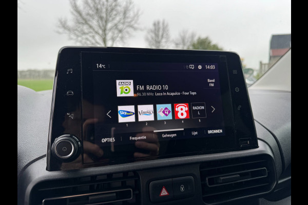 Opel Combo Tour 1.2 Turbo L1H1 Edition TREKHAAK / CAMERA / NAVI / CRUISE / PDC / 2x SCHUIFDEUR NL AUTO