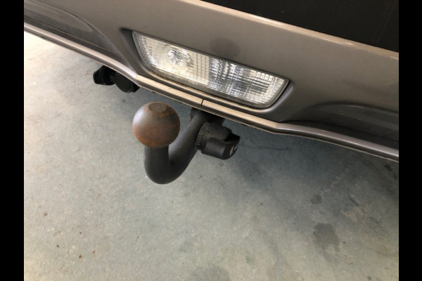 Suzuki Vitara 1.5 Hybrid Style - Automaat - Pano/Schuifdak - Trekhaak - Navi - Org.NL