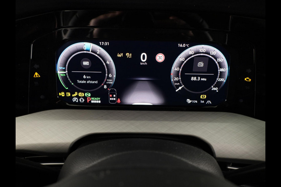 Volkswagen Golf Life Edition 1.5 eHybrid 150 kW / 204 PK Hatchback