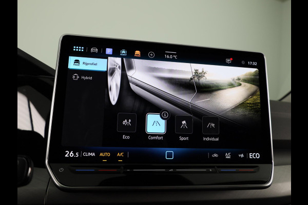 Volkswagen Golf Life Edition 1.5 eHybrid 150 kW / 204 PK Hatchback