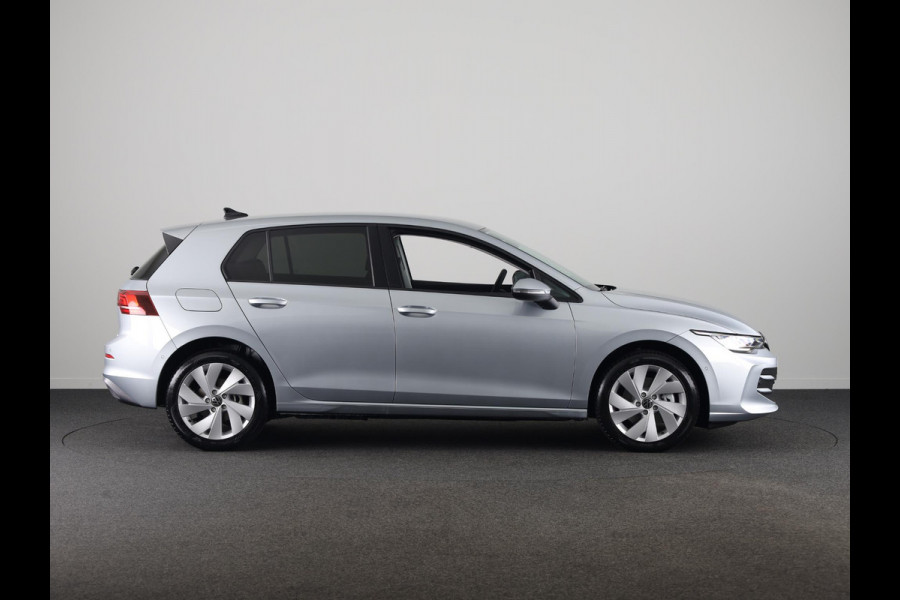 Volkswagen Golf Life Edition 1.5 eHybrid 150 kW / 204 PK Hatchback
