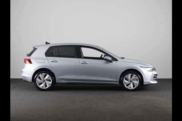 Volkswagen Golf Life Edition 1.5 eHybrid 150 kW / 204 PK Hatchback
