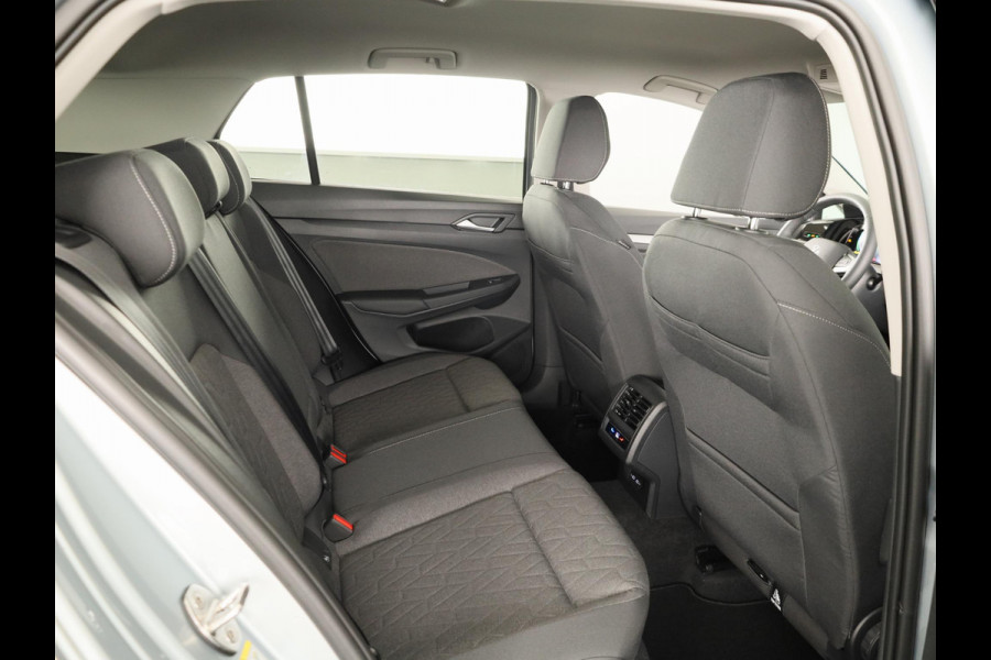 Volkswagen Golf Life Edition 1.5 eHybrid 150 kW / 204 PK Hatchback
