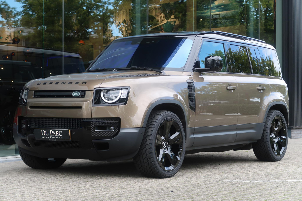 Land Rover Defender P 400 E 110 Hybride X-Dynamic SE Leder Zwart