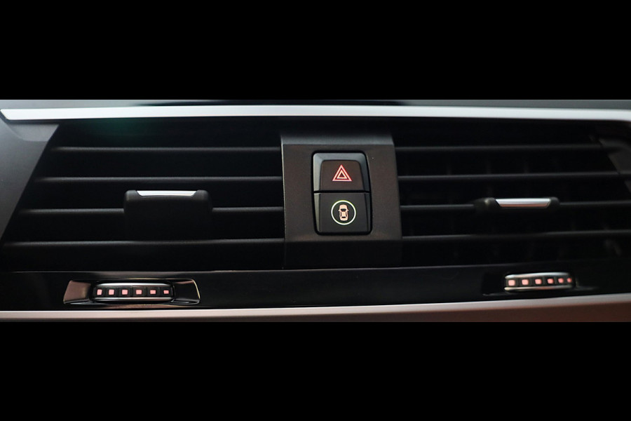 BMW X4 XDrive20i M Sport / NAP / AUT / Head Up / Leder / F1 / Elek Stoelen / Cruise Control / Open Panoramadak / Xenon / Pdc / 21