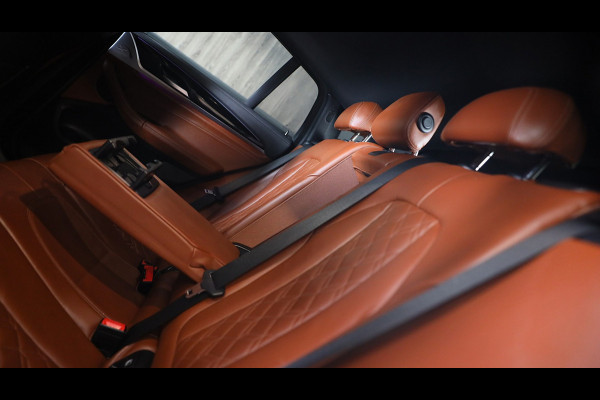 BMW X4 XDrive20i M Sport / NAP / AUT / Head Up / Leder / F1 / Elek Stoelen / Cruise Control / Open Panoramadak / Xenon / Pdc / 21