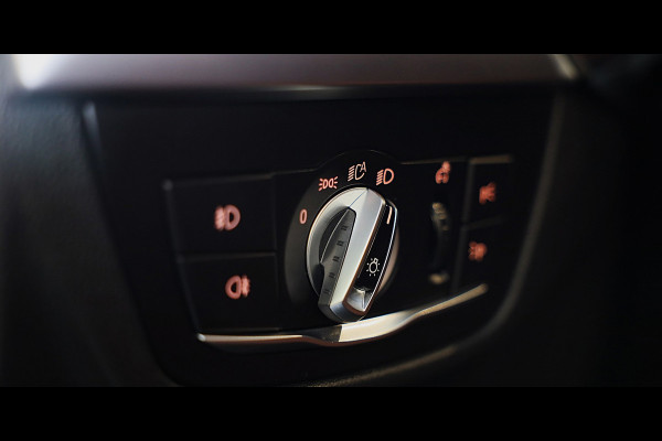 BMW X4 XDrive20i M Sport / NAP / AUT / Head Up / Leder / F1 / Elek Stoelen / Cruise Control / Open Panoramadak / Xenon / Pdc / 21