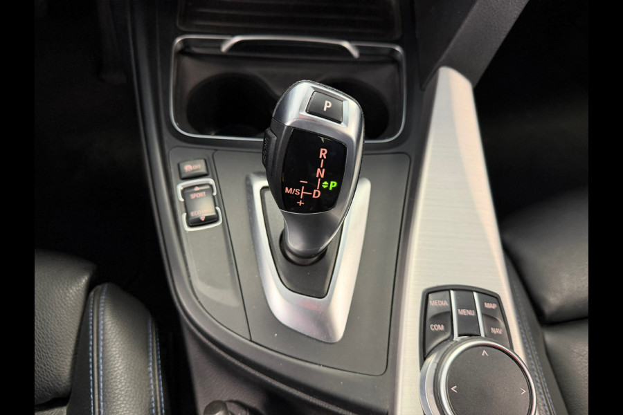 BMW 3 Serie 318i M Sport Edition AUT. LEDER NAVIGATIE PDC STOELVERWARMING CRUISE KEYLESS-GO