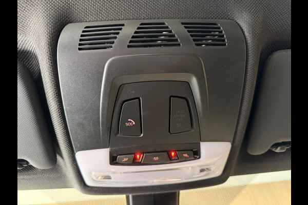 BMW 3 Serie 318i M Sport Edition AUT. LEDER NAVIGATIE PDC STOELVERWARMING CRUISE KEYLESS-GO