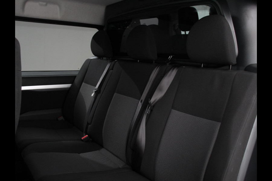 Opel Vivaro-e L3 75 kWh Automaat 6-Persoons Dubbele Cabine Lang | Navigatie | Airco | 2 x Schuifdeur | Lichtmetalen velgen| Cruise Control | Side Bars | Bumpers in kleur