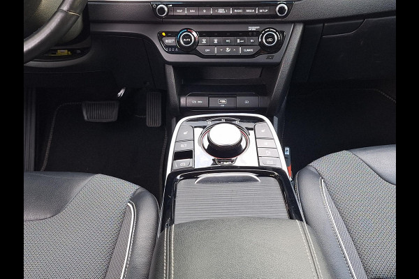 Kia e-Niro Edition 64 kWh | SOH: 93,4% | Climate | Camera | Navi | Leder Stof |
