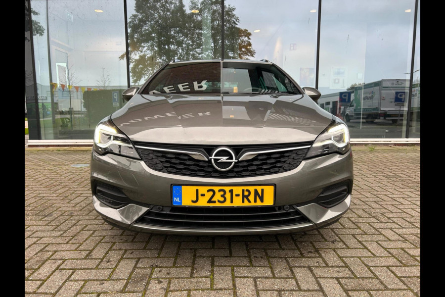 Opel Astra Sports Tourer 1.2 Turbo Elegance - Navi - Climate - Parkeerhulp - Trekhaak - Org.NL