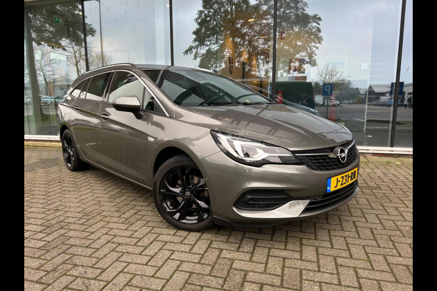Opel Astra Sports Tourer 1.2 Turbo Elegance - Navi - Climate - Parkeerhulp - Trekhaak - Org.NL