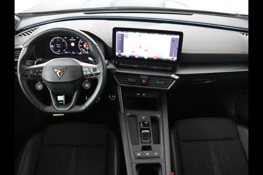 CUPRA Formentor 1.4 eHybrid VZ | 245pk | Trekhaak | Stoelverwarming | Adaptive cruise | Carplay | Navigatie | Sfeerverlichting | Keyless | Half leder | Camera | Stuurverwarming | PHEV | Plug In