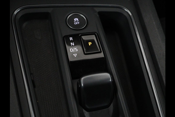 CUPRA Formentor 1.4 eHybrid VZ | 245pk | Trekhaak | Stoelverwarming | Adaptive cruise | Carplay | Navigatie | Sfeerverlichting | Keyless | Half leder | Camera | Stuurverwarming | PHEV | Plug In