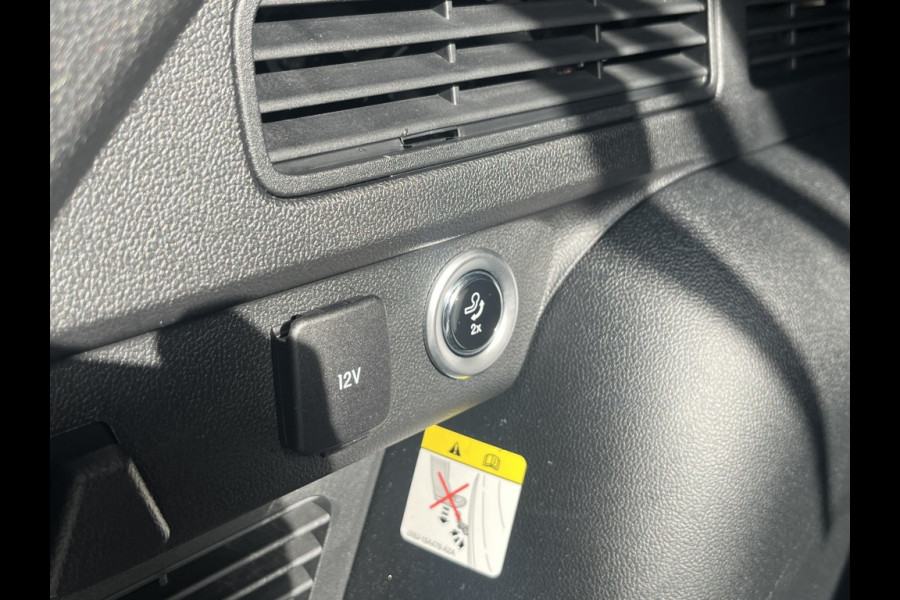 Ford Kuga 2.5 PHEV Titanium NIEUW GELEVERD/1500KG TREKGEWICHT/WEGKL.TREKHA