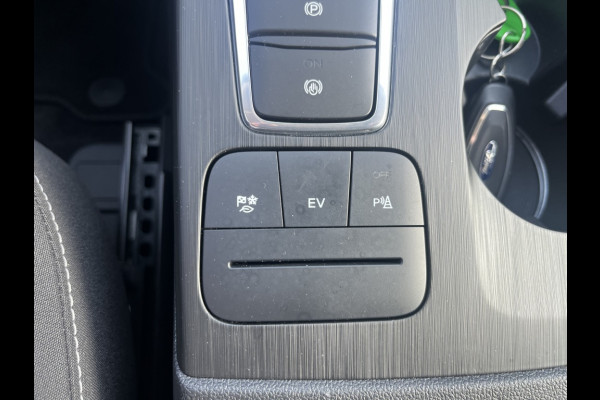 Ford Kuga 2.5 PHEV Titanium NIEUW GELEVERD/1500KG TREKGEWICHT/WEGKL.TREKHA