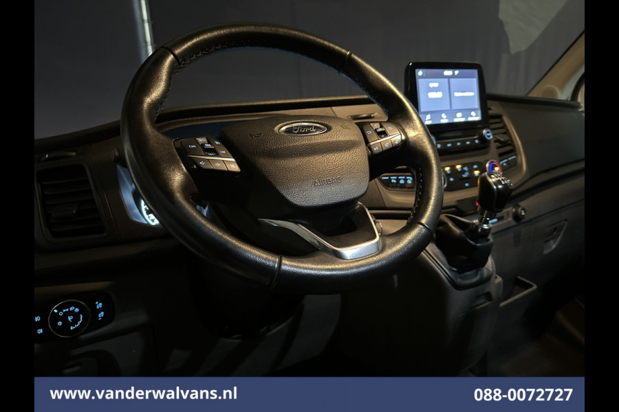 Ford Transit 2.0 TDCI 170pk L3H2 Euro6 Airco | Camera | Apple Carplay | Cruisecontrol | 2500kg Trekhaak Android Auto, Verwarmde voorruit, Parkeersensoren, Bijrijdersbank