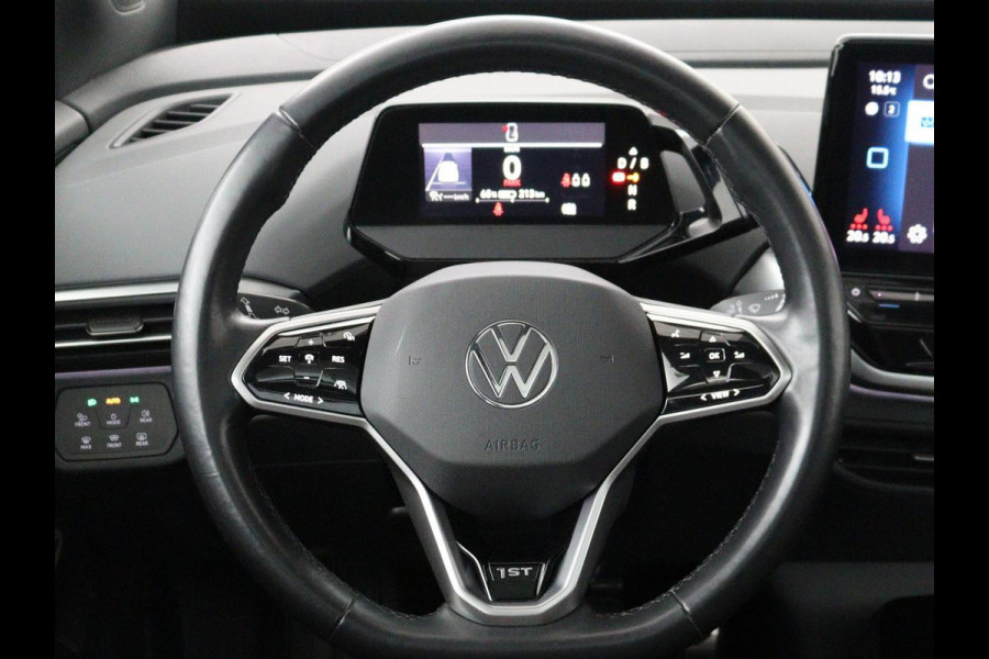 Volkswagen ID.4 First Max 77 kWh | Panoramadak | Head-Up | 360 Camera | Stoelverwarming | Matrix LED | Sfeerverlichting | Keyless | Adaptive cruise | Navigatie | Carplay | Half leder | Memory