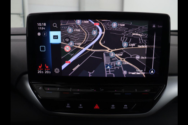 Volkswagen ID.4 First Max 77 kWh | Panoramadak | Head-Up | 360 Camera | Stoelverwarming | Matrix LED | Sfeerverlichting | Keyless | Adaptive cruise | Navigatie | Carplay | Half leder | Memory