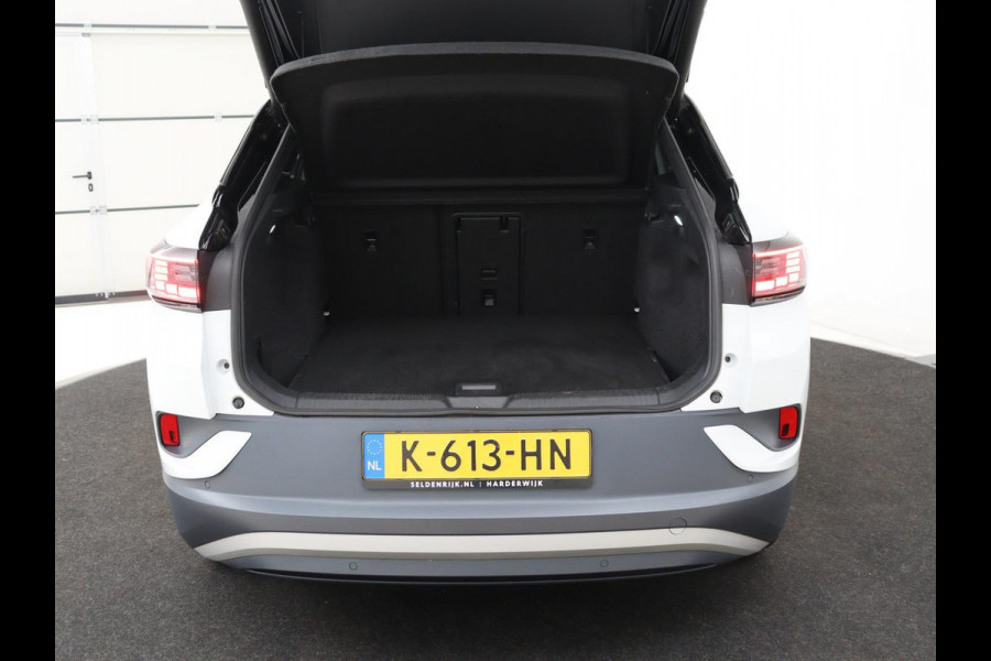 Volkswagen ID.4 First Max 77 kWh | Panoramadak | Head-Up | 360 Camera | Stoelverwarming | Matrix LED | Sfeerverlichting | Keyless | Adaptive cruise | Navigatie | Carplay | Half leder | Memory