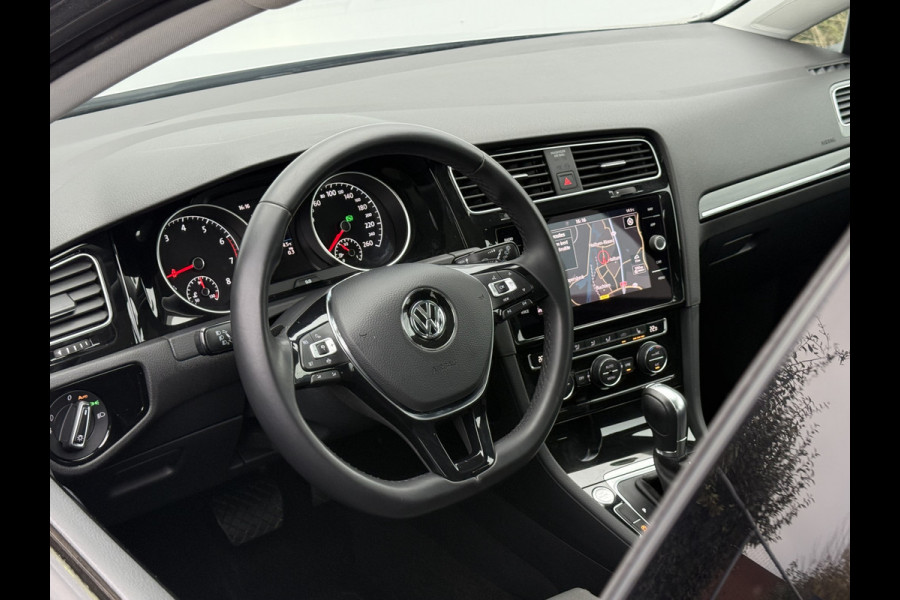 Volkswagen Golf 1.5 TSI Highline | Pano | ACC | LED | Camera | Keyless