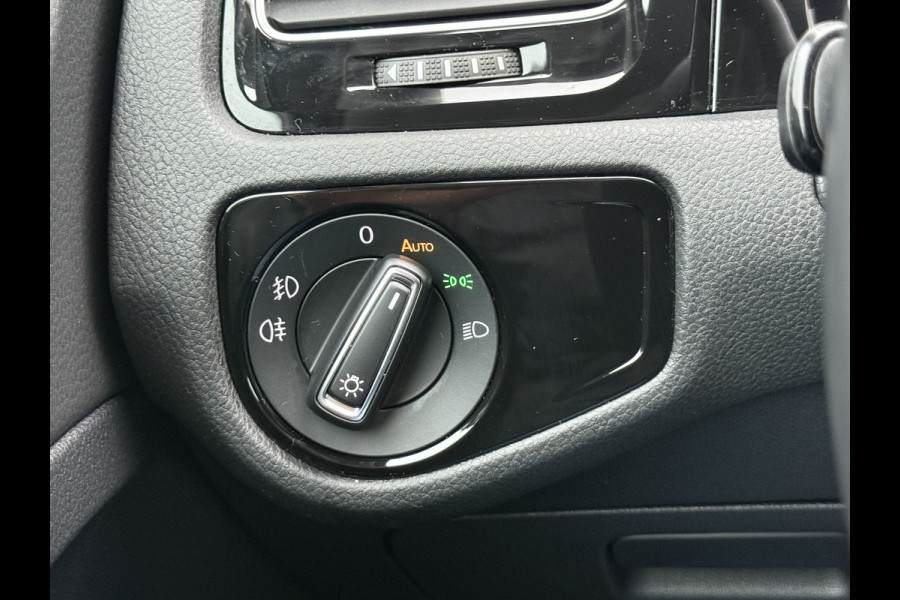 Volkswagen Golf 1.5 TSI Highline | Pano | ACC | LED | Camera | Keyless