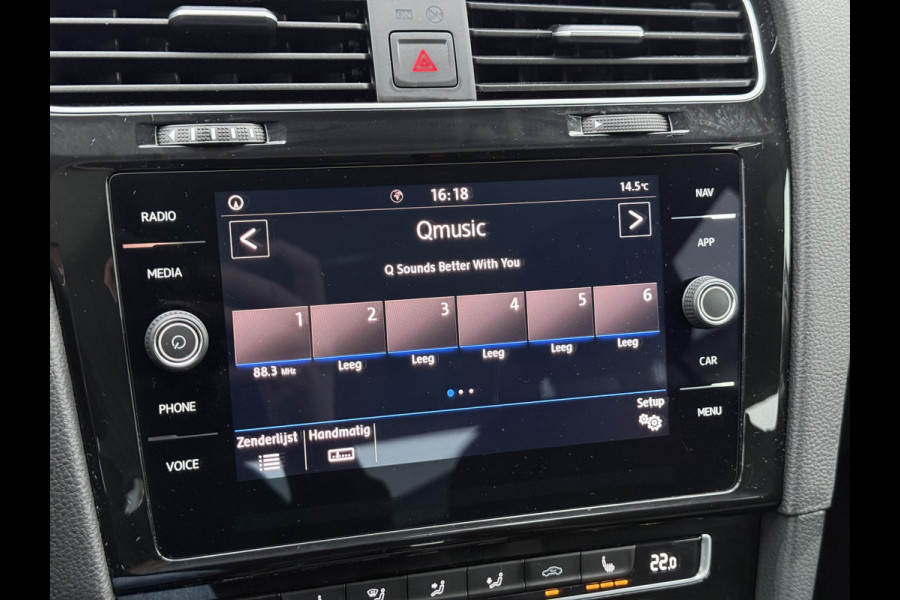 Volkswagen Golf 1.5 TSI Highline | Pano | ACC | LED | Camera | Keyless