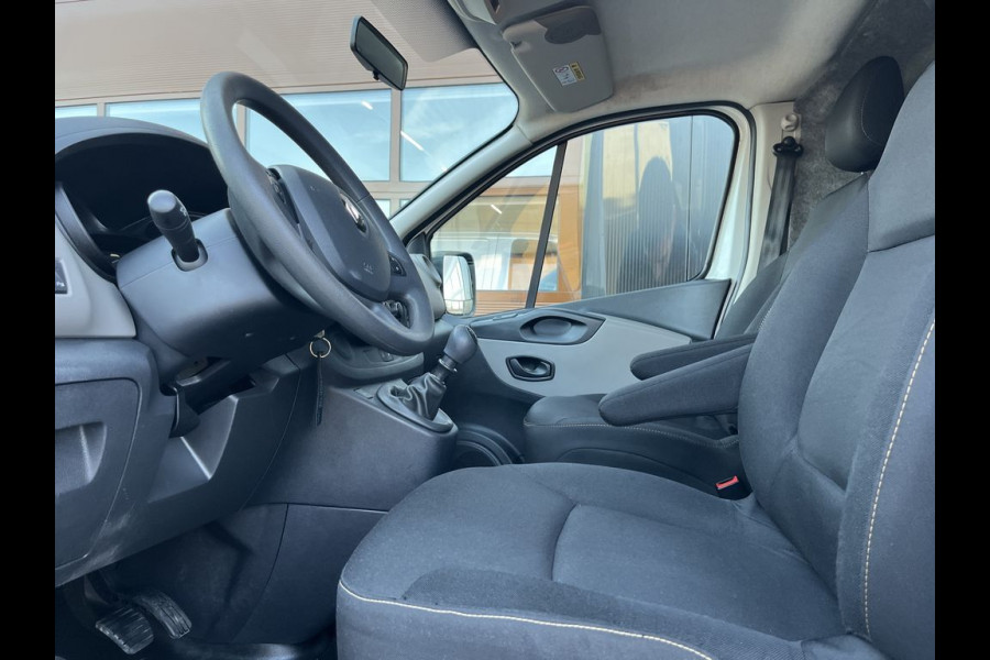 Renault Trafic 1.6 dCi E6 Comfort BPM Vrij! Lease €216 p/m, Airco, Trekhaak, PDC, Volledig onderhoudshistorie aanwezig