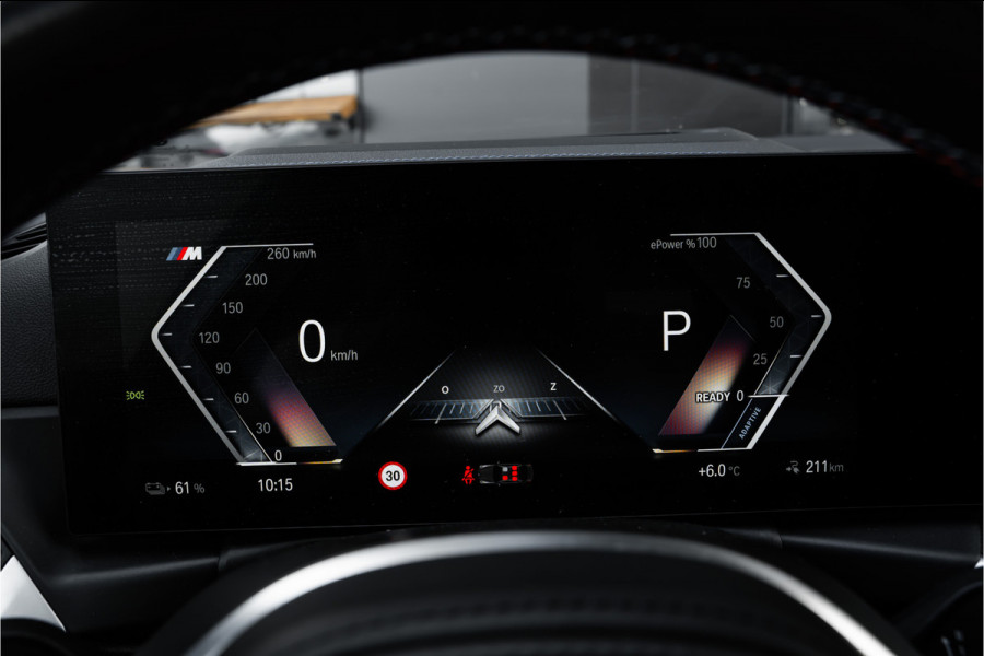 BMW i4 M50 High Executive M-Sport l Panorama l HUD l 360 camera l sportstoelen