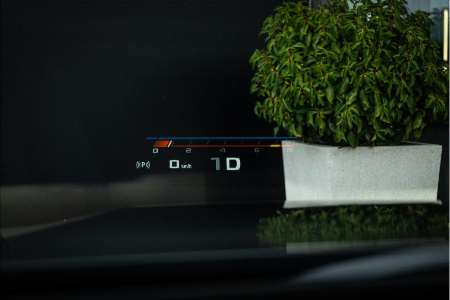 BMW 5 Serie Touring M5 - Panorama | B&W | Carbon | Elek. Trekhaak | 360 Camera