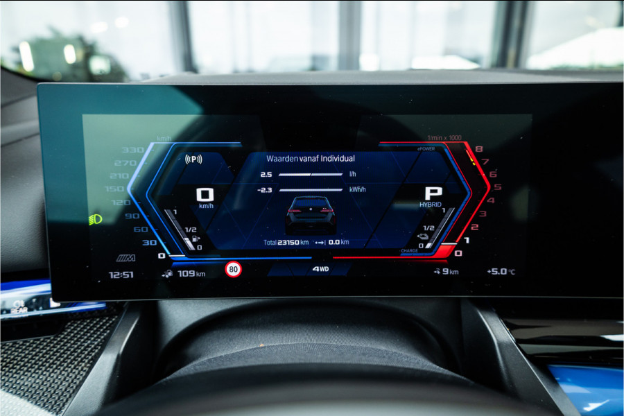 BMW 5 Serie Touring M5 - Panorama | B&W | Carbon | Elek. Trekhaak | 360 Camera