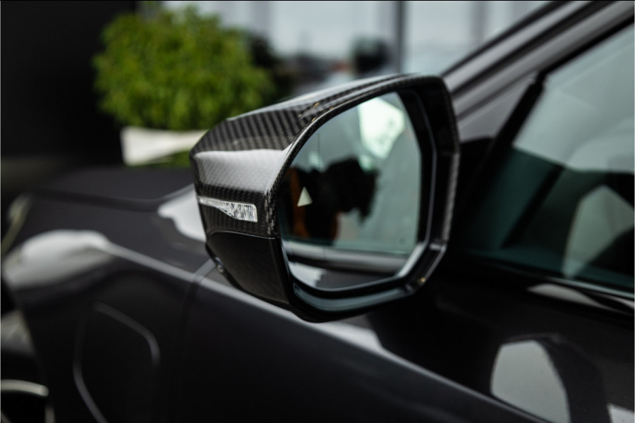 BMW 5 Serie Touring M5 - Panorama | B&W | Carbon | Elek. Trekhaak | 360 Camera