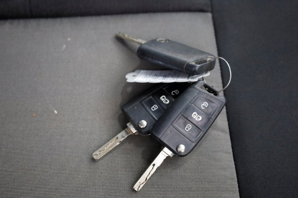 Volkswagen Crafter 35 2.0 TDI 140pk L3H3 (L2H2) Exclusive Edtion LED 03-2019