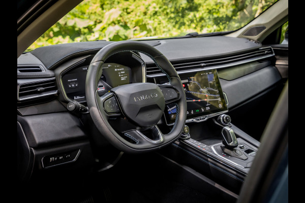 Lynk & Co 01 1.5 Plug-In Hybrid 262pk BLACKED OUT | Trekhaak | 360 Camera