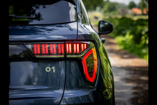 Lynk & Co 01 1.5 Plug-In Hybrid 262pk BLACKED OUT | Trekhaak | 360 Camera