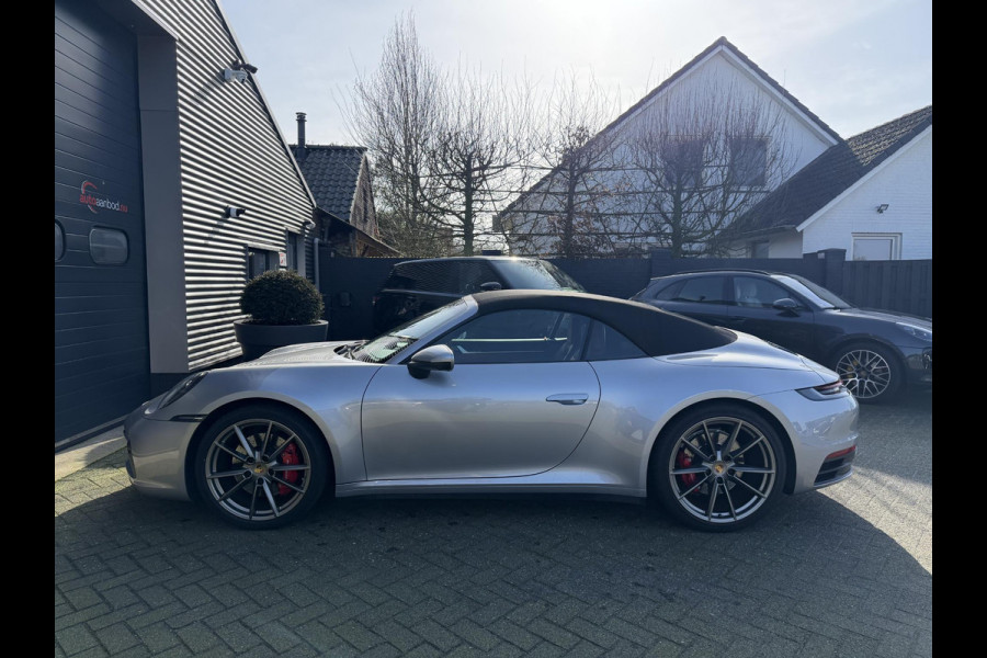 Porsche 911 Cabrio 3.0 Carrera S 450PK | Sport Chrono | Sport Uitlaat | 360* Camera | Stoelventilatie/Verwarming | DAB |
