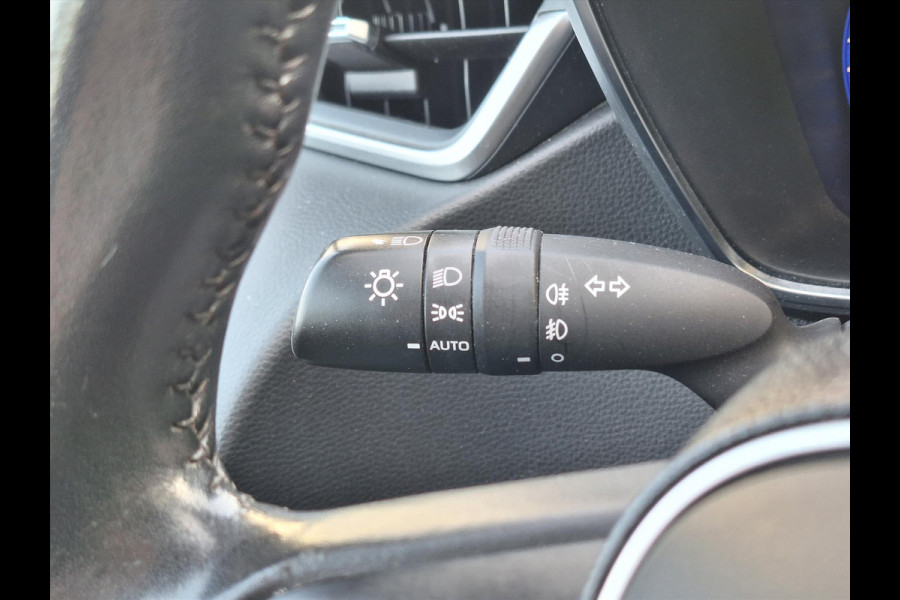 Toyota Corolla Sedan 1.8 Hybrid Style | Parkeersensoren, Navigatie, Keyless