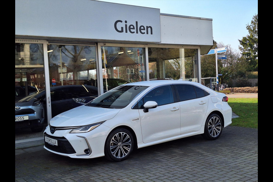 Toyota Corolla Sedan 1.8 Hybrid Style | Parkeersensoren, Navigatie, Keyless
