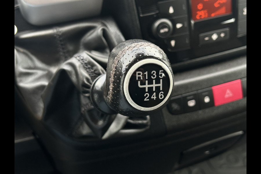 Peugeot Boxer 330 2.2 BlueHDI 141 PK / EURO 6 / L1H1 / PRIJS IS INCL / 1e EIG. / 77.436 !! / 9 PERSOONS / AIRCO / CRUISE / PERSONENBUS / BLUET